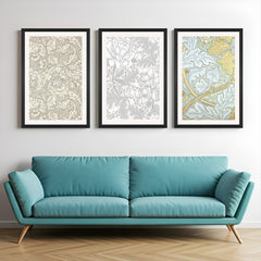 Canvas wall art trio featuring delicate flowers and leaves in light tones – ideal for minimalist and Scandinavian interiors
