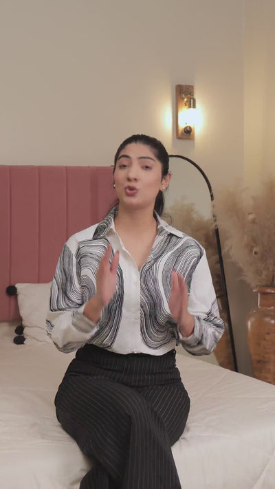 Peacock wall art canvas painting for living room and modern home decoration.